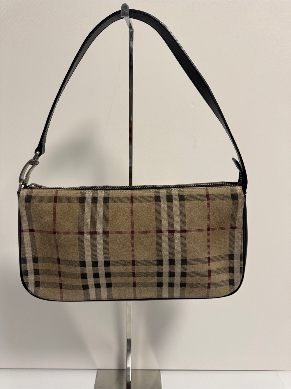 Burberry Suede Nova Check Vintage Shoulder Bag Leather Luxury Classy
